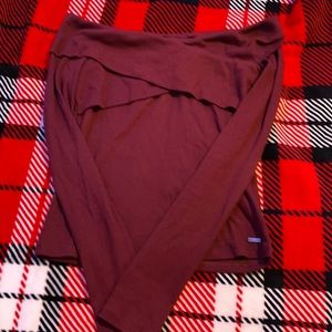 Off the Shoulder Hollister Top